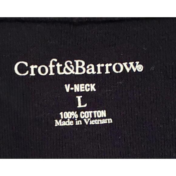 Croft & Barrow Essential V-Neck Short Sleeve Tee - Picture 2 of 4